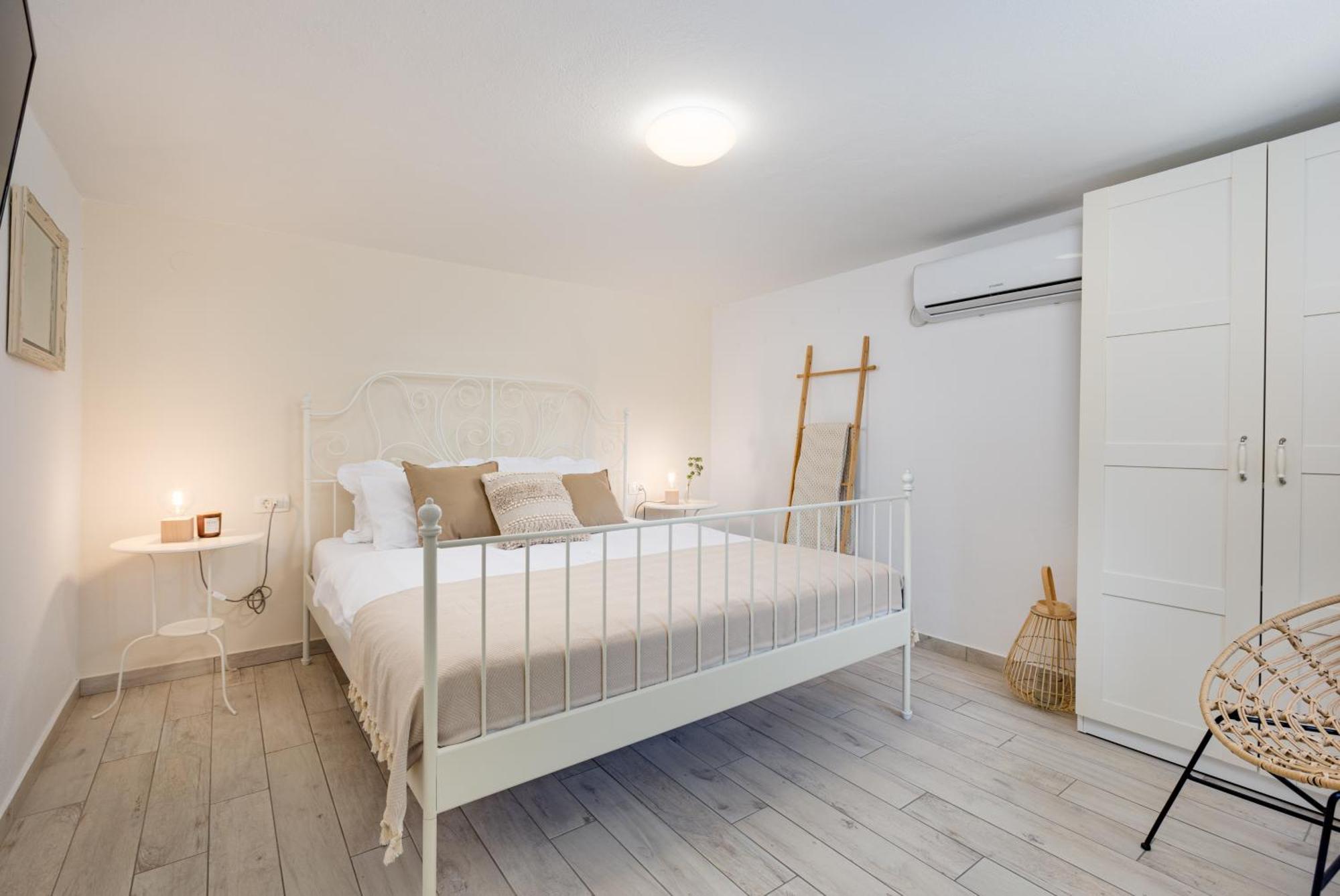 Villa Kalic Garica 외부 사진
